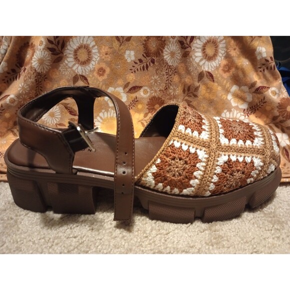 Journee Dorit Tru Comfort Foam Crochet Sandal Block Heels Vintage Afghan Style - Picture 4 of 13